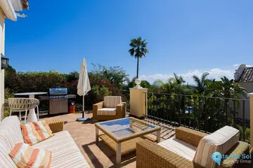 5 bedroom House for Sale in El Paraiso-38913