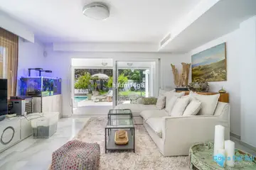 4 bedroom House for Sale in Nueva Andalucía-39007