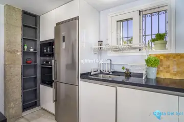 4 bedroom House for Sale in Nueva Andalucía-39011