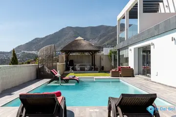 4 bedroom House for Sale in Mijas Costa-39022