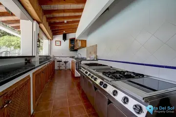 5 bedroom House for Sale in Costalita-39166