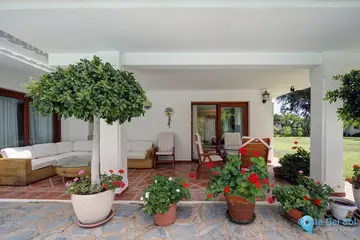 5 bedroom House for Sale in Costalita-39169