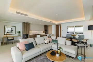 4 bedroom Apartment for Sale in Málaga Centro-39260