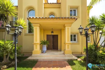4 bedroom House for Sale in Elviria-39337