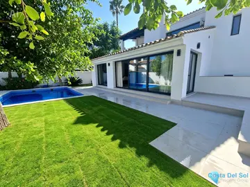 5 bedroom House for Sale in Marbella
