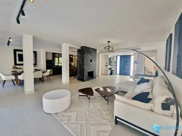 5 bedroom House for Sale in Marbella-39472