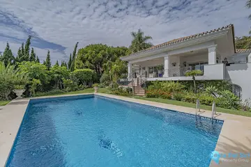 4 bedroom House for Sale in El Paraiso-39551