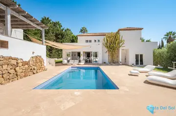5 bedroom House for Sale in Nueva Andalucía-39568