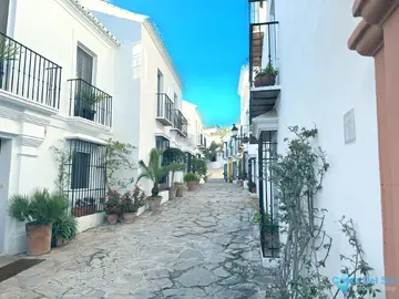 4 bedroom House for Sale in Marbella-39575