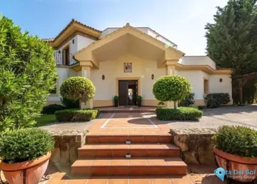 5 bedroom House for Sale in Los Flamingos-39679