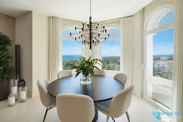 4 bedroom Apartment for Sale in The Golden Mile-39763