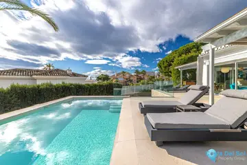 5 bedroom House for Sale in Las Chapas-39766