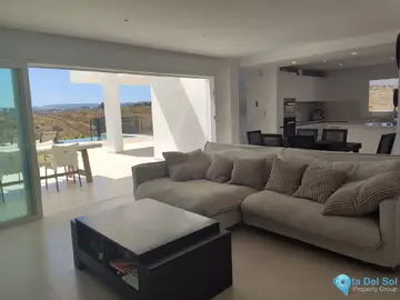 4 bedroom House for Sale in Estepona-39906