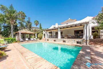 4 bedroom House for Sale in El Paraiso-39999