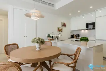 2 bedroom Apartment for Sale in Estepona-83220