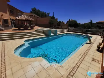 6 bedroom House for Sale in La Cala de Mijas-40050