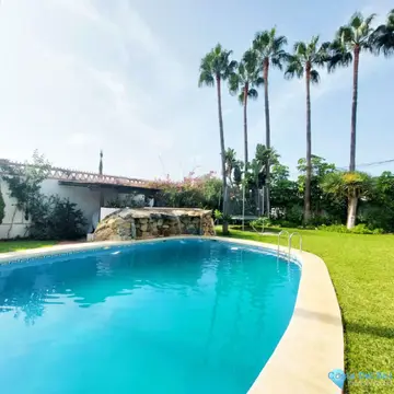 8 bedroom House for Sale in Benalmadena Costa-40066
