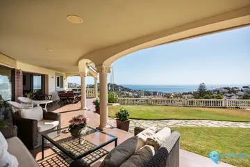 5 bedroom House for Sale in Málaga Este-40099