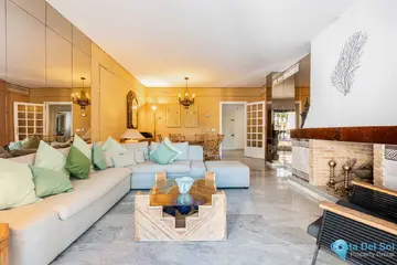 2 bedroom Apartment for Sale in Marbella-40124