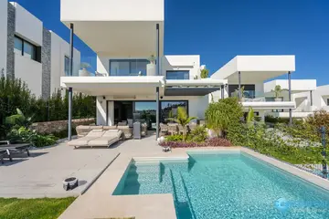 4 bedroom House for Sale in Santa Clara-40247