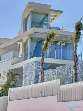 4 bedroom House for Sale in Nueva Andalucía-40270