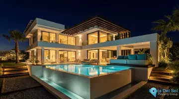 5 bedroom House for Sale in Los Flamingos-40352