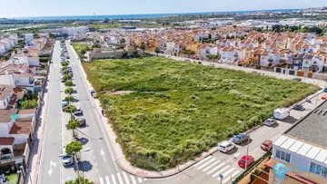 4030m2 Plot for Sale in Vélez-Málaga-83229
