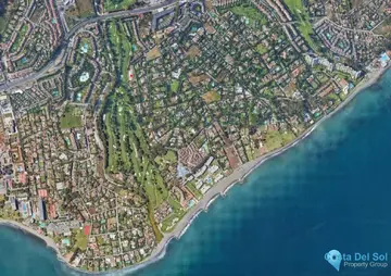 3011m2 Plot for Sale in Guadalmina Baja-40432
