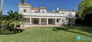 5 bedroom House for Sale in Estepona-40445