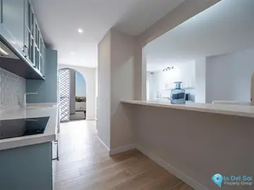 2 bedroom Apartment for Sale in The Golden Mile-77841