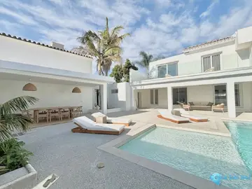 6 bedroom House for Sale in Marbella-40785