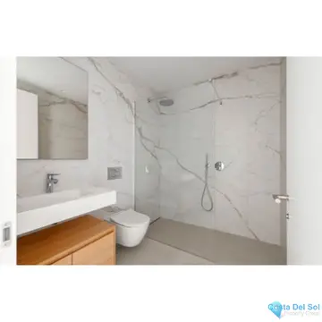 3 bedroom Apartment for Sale in The Golden Mile-40926