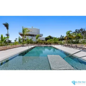 3 bedroom Apartment for Sale in The Golden Mile-40928