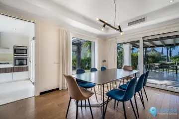 4 bedroom House for Sale in The Golden Mile-40995