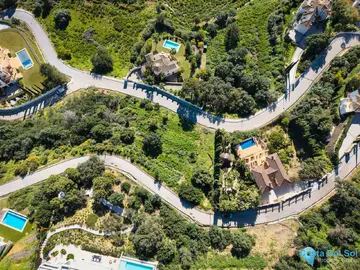 2100m2 Plot for Sale in Benahavís-16714