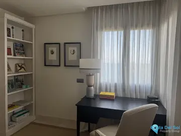 3 bedroom Apartment for Sale in Estepona-41065