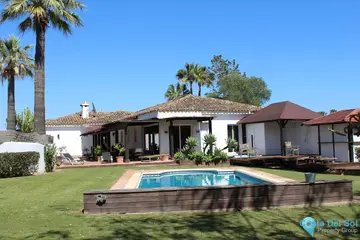 5 bedroom House for Sale in Sotogrande Costa-41196