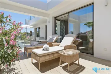 3 bedroom House for Sale in Marbella-41395