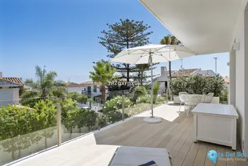 3 bedroom House for Sale in Marbella-41396