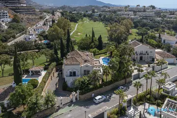 5 bedroom House for Sale in Benahavís
