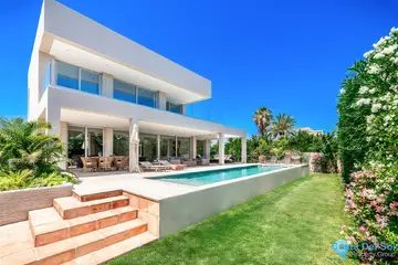 5 bedroom House for Sale in Marbella-41849