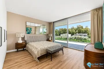 5 bedroom House for Sale in Marbella-41856
