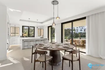 4 bedroom House for Sale in Estepona-41979