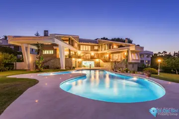 6 bedroom House for Sale in Churriana-41998