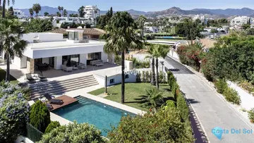 4 bedroom House for Sale in Guadalmina Alta-42070
