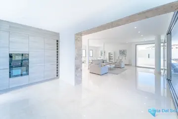 6 bedroom House for Sale in Los Arqueros-42283