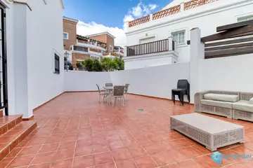 4 bedroom House for Sale in Alhaurín de la Torre-83298