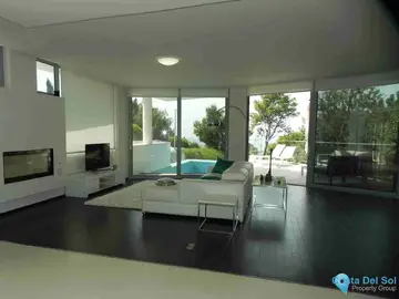 4 bedroom House for Sale in Sierra Blanca-42322