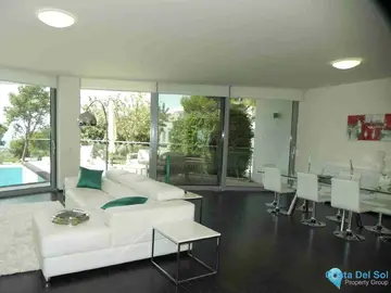 4 bedroom House for Sale in Sierra Blanca-42313