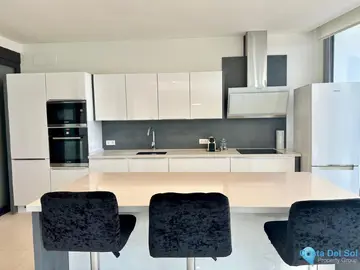 5 bedroom House for Sale in The Golden Mile-42358
